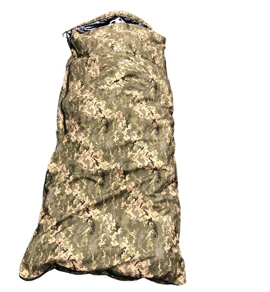 Heated sleeping bag